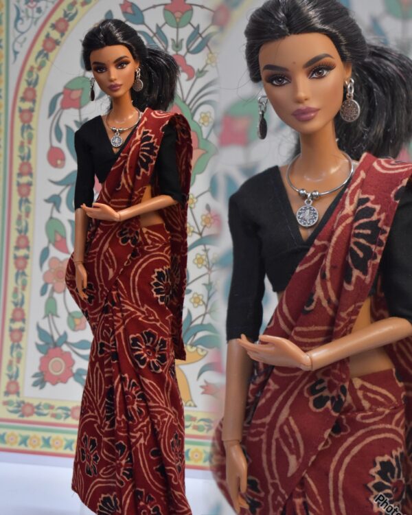 Maroon block printed cotton saree with accessories for doll