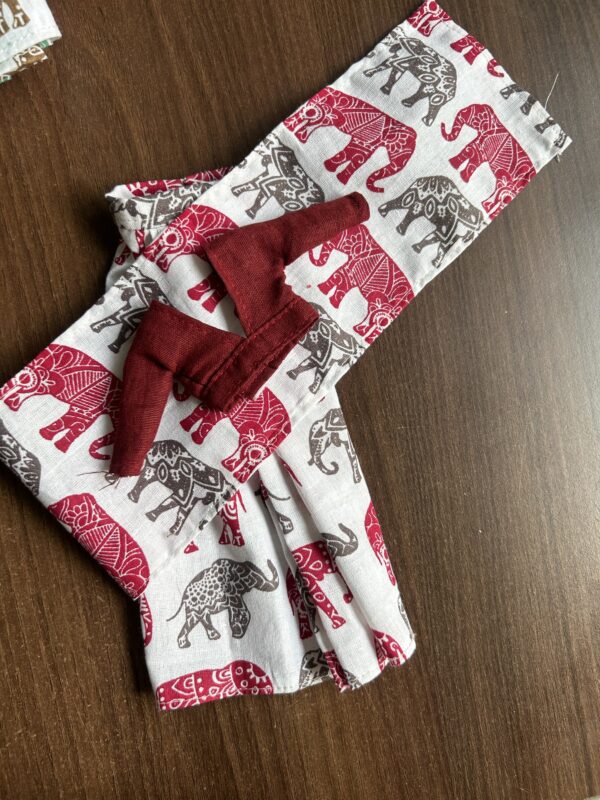 A set of 5 cotton sarees with accessories for Barbie doll