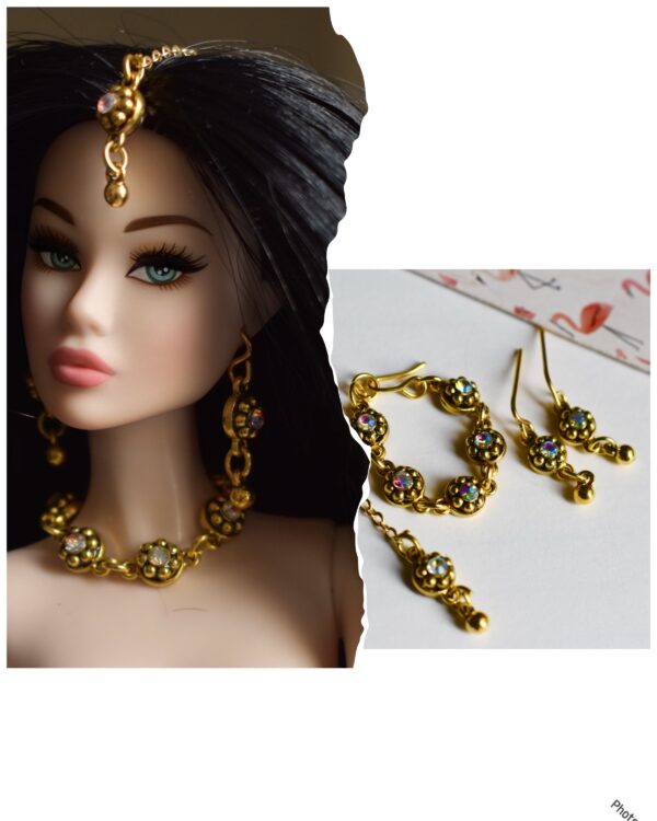 Indian bridal jewellery set for doll