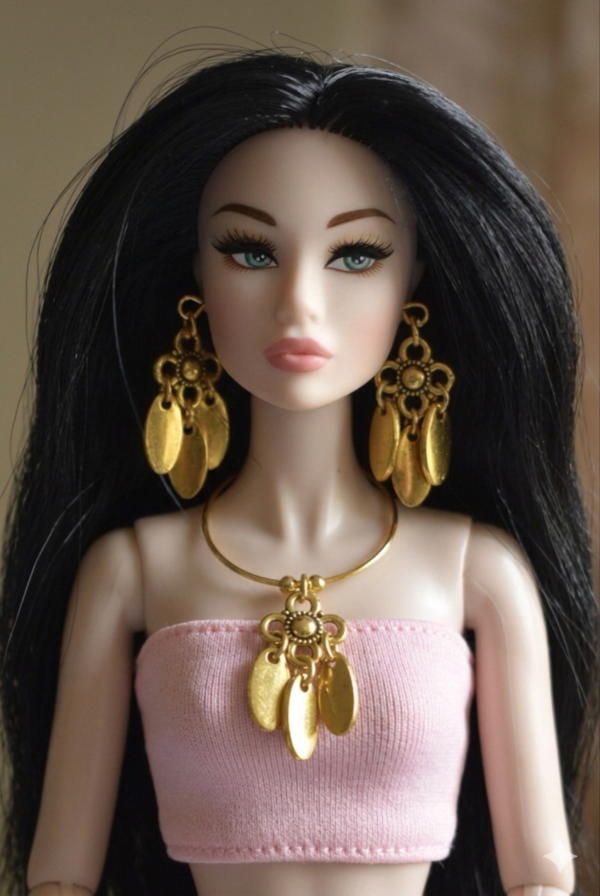 Gold charm necklace set for doll