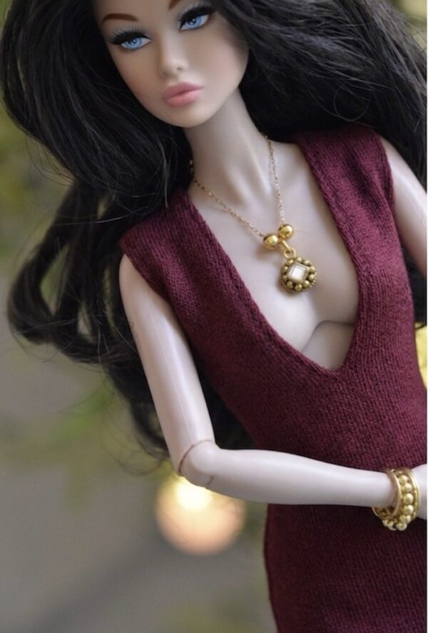 img_4205 Gold jewellery for dolls (set of 4 necklaces)