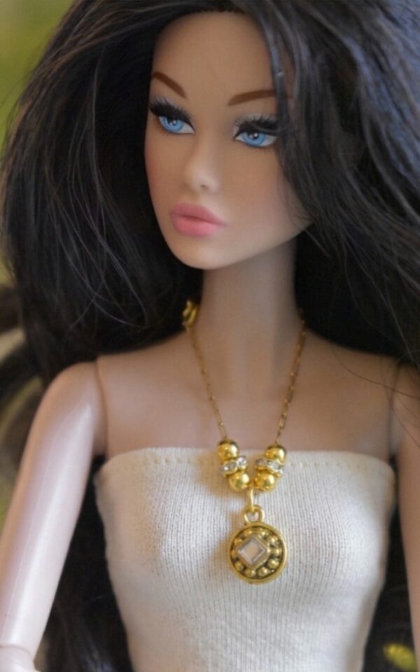 img_4206 Gold jewellery for dolls (set of 4 necklaces)