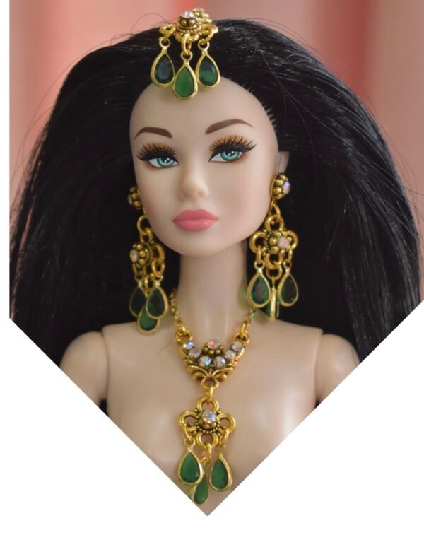 Gold and green bridal jewelry for dolls