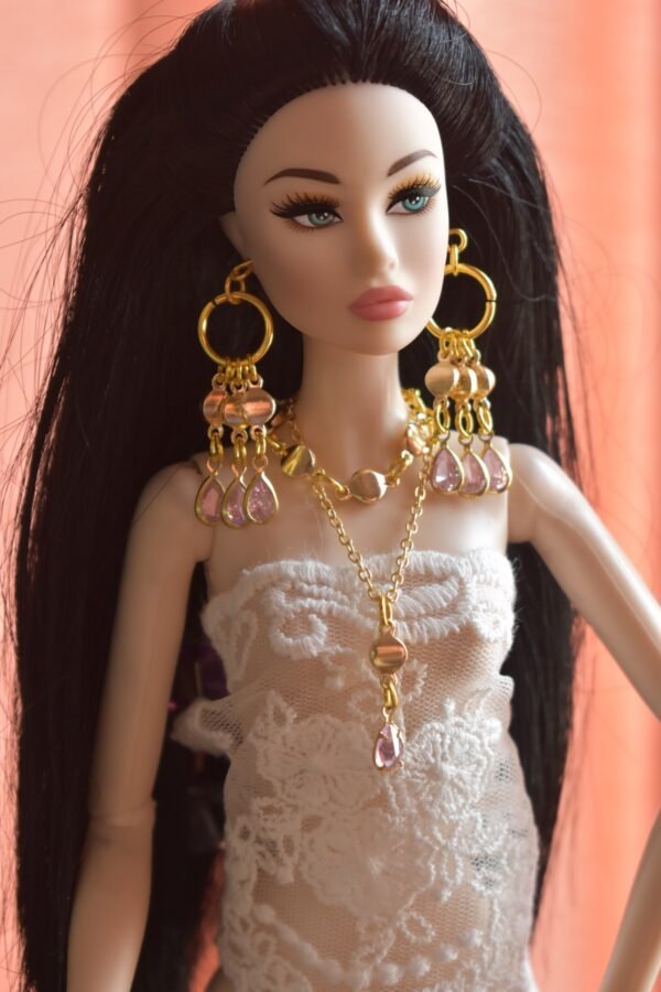 img_5883-2 Gold and pink statement jewelry for doll