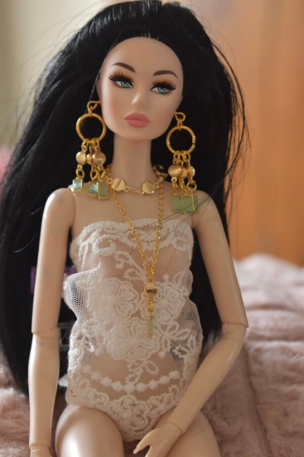 Gold and teal statement jewelry set for dolls