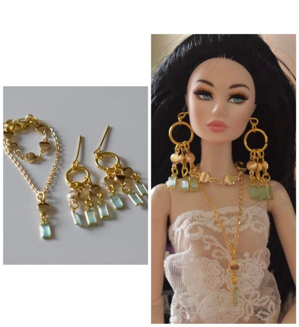Gold and teal statement jewelry set for dolls